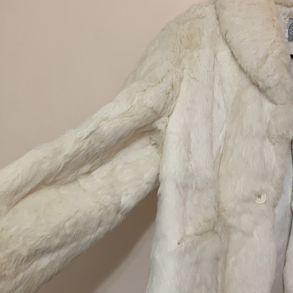 Real Rabbit Fur - Picture 8 of 13